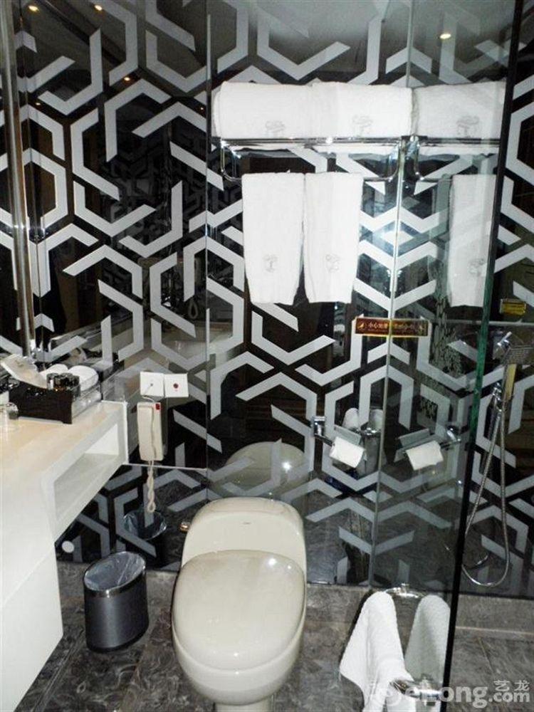 Shenzhen Baoan Luxe Manor Hotel Екстериор снимка
