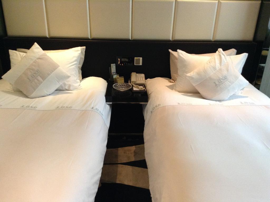 Shenzhen Baoan Luxe Manor Hotel Екстериор снимка
