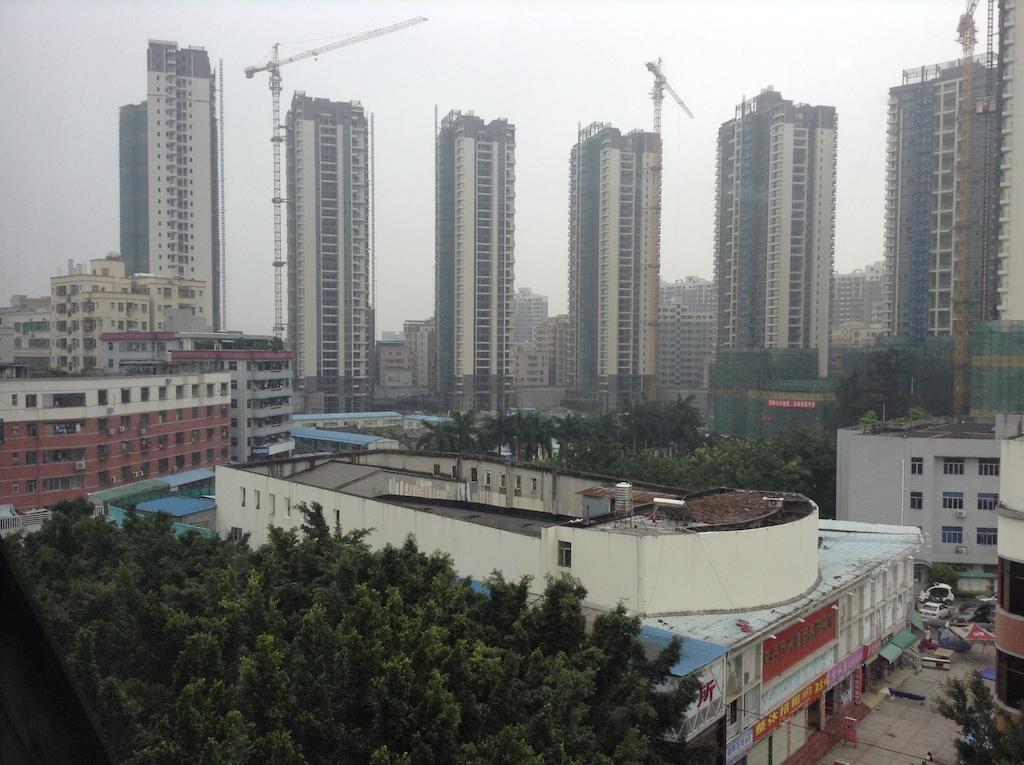 Shenzhen Baoan Luxe Manor Hotel Екстериор снимка